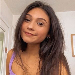 Meet your Posher, Bri